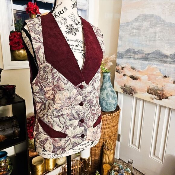 VTG Burgandy Floral Tapestry Velour Detail Vest. - Picture 1 of 16